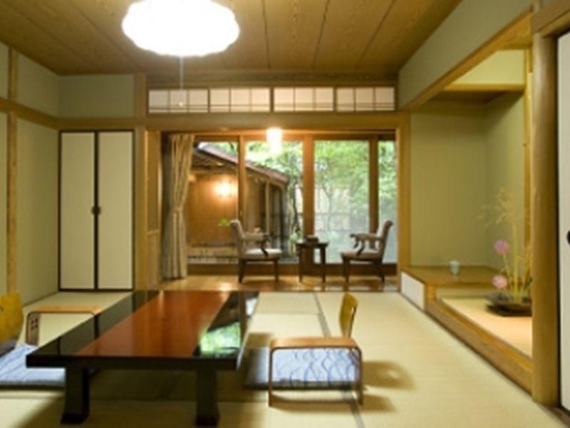 Hotel Ryotei Tanokura Yufu Exterior foto
