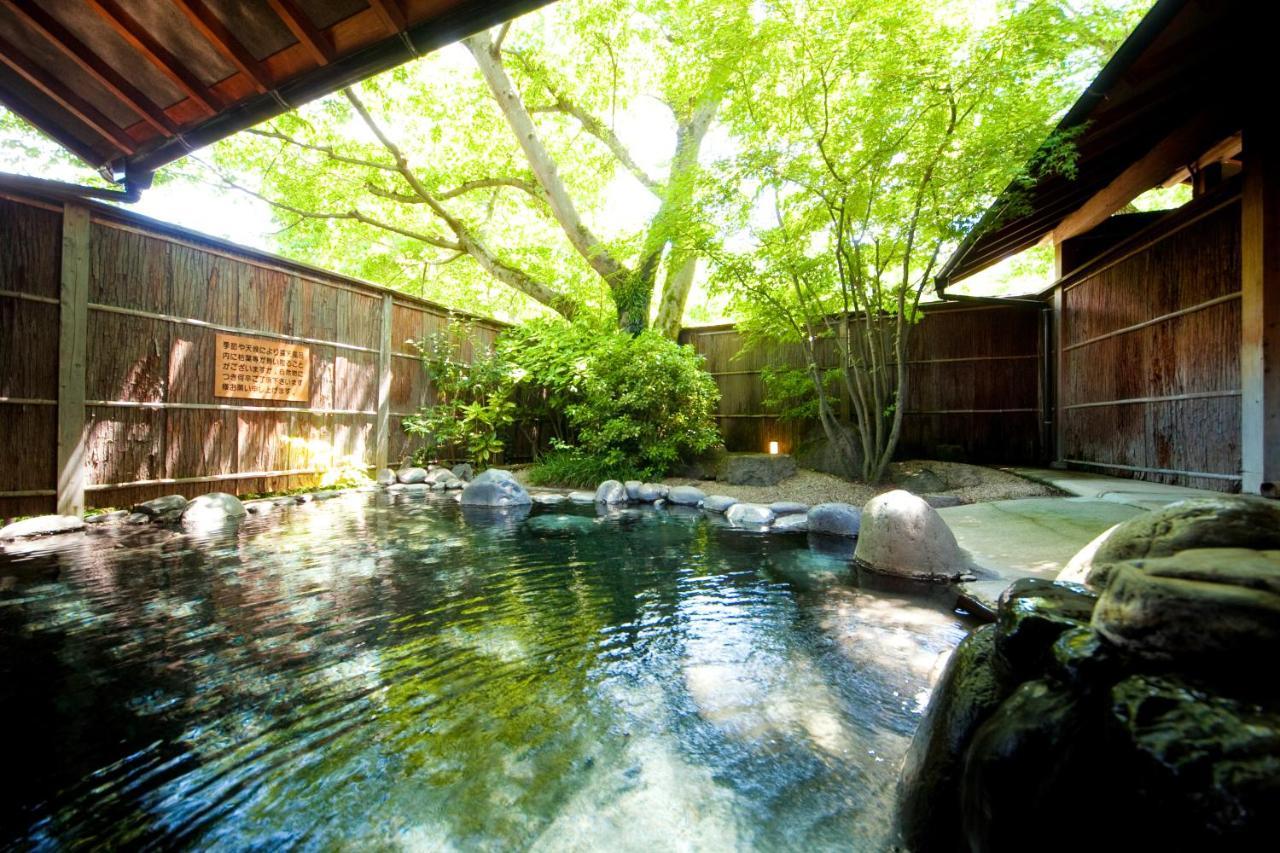Hotel Ryotei Tanokura Yufu Exterior foto
